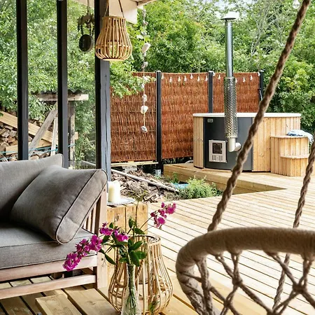 Homely Tranquility In The Heart Of North Zealand