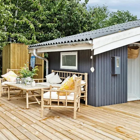 Homely Tranquility In The Heart Of North Zealand Vakantiehuis